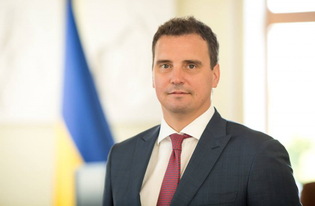 Бывший глава «Укроборонпрома» Абромавичус покупает украинский агрохолдинг
