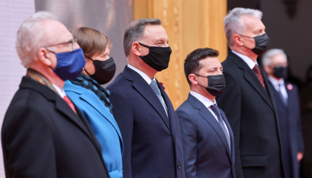 Президенти України, Польщі та країн Балтії заявили про відданість співпраці держав Президенти України, Польщі та країн Балтії заявили про відданість співпраці держав