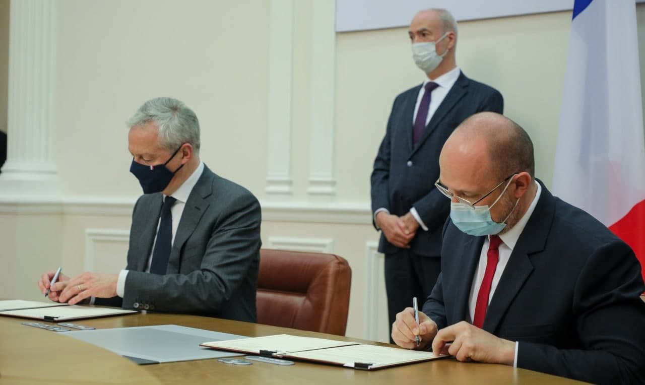 Даешь воду и электровозы на 1,3 млрд евро! В чем суть соглашений Украины и Франции