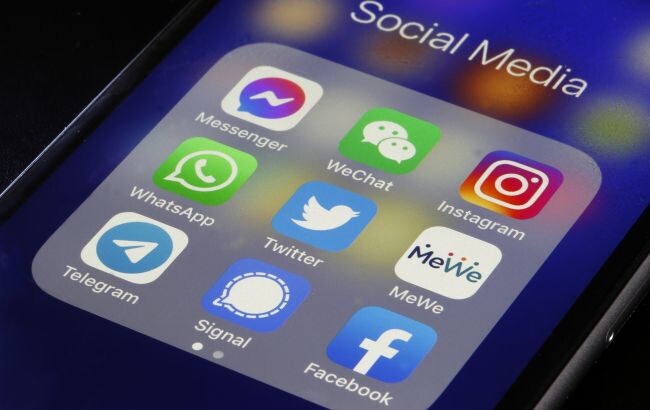 Збій в роботі Facebook: експерти назвали причини, Цукерберг вибачився та втратив 6 млрд доларів