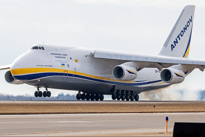 Украинский суд арестовал 12 транспортных самолетов «Руслан» российской авиакомпании Украинский суд арестовал 12 транспортных самолетов «Руслан» российской авиакомпании