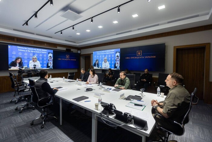 На Банковій заявили про створення Фонду відновлення України. Яким бачать проєкт