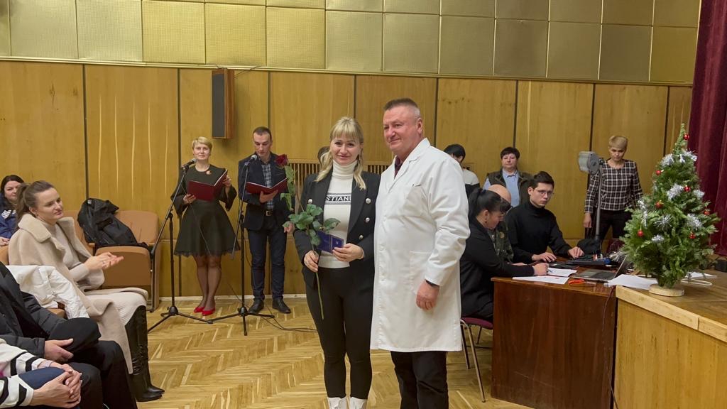 Волонтерську діяльність керівниці Українського Національного Конгресу Жінок – Марини Корнієнко-Мізрах заохочено відзнакою «За сприяння»