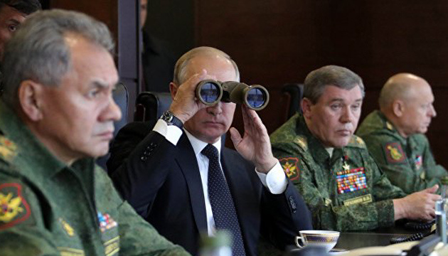 Путин «присоединил» оккупированные территории Украины к военному округу России