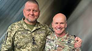 Валерий Залужный встретился с командующим силами НАТО в Европе Валерий Залужный встретился с командующим силами НАТО в Европе