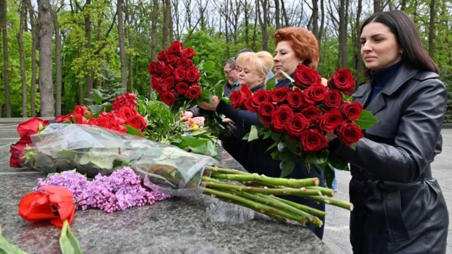 День победы – 8 мая, День Европы – 9 мая. Что означают эти изменения для Украины