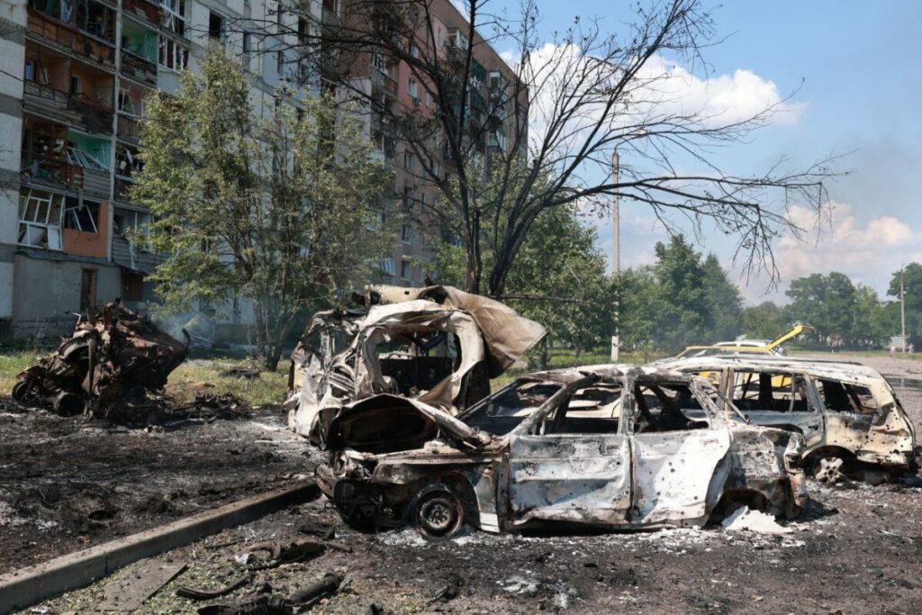 Последствия обстрела Первомайска: количество пострадавших выросло до 43, среди них 12 детей