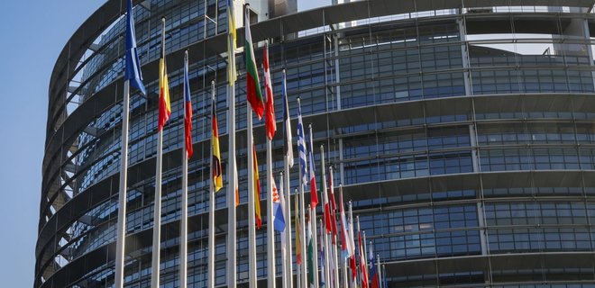 Европарламент поддержал механизм оборонных закупок, от которого выиграет и Украина Европарламент поддержал механизм оборонных закупок, от которого выиграет и Украина