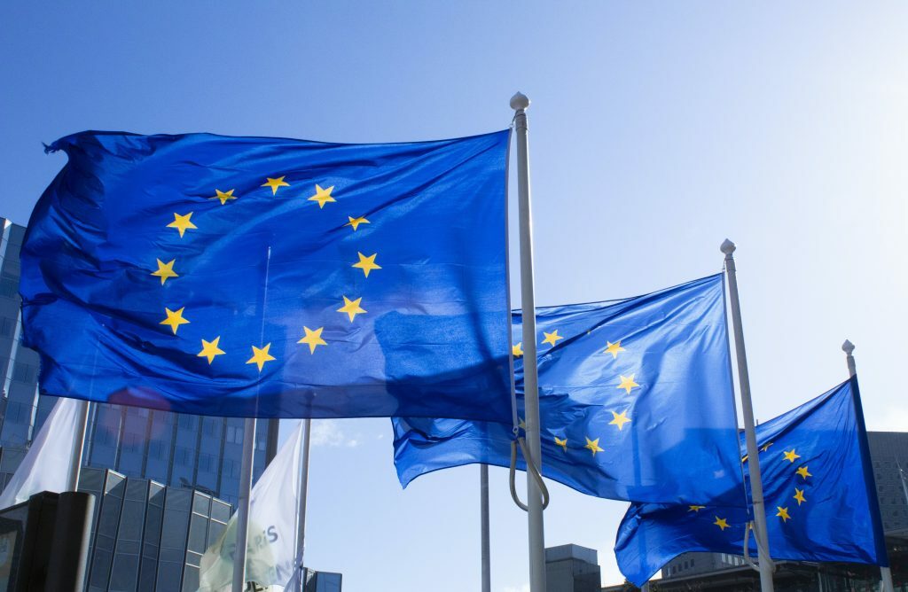 У ЄС підтримали передачу доходів від заморожених російських активів Україні