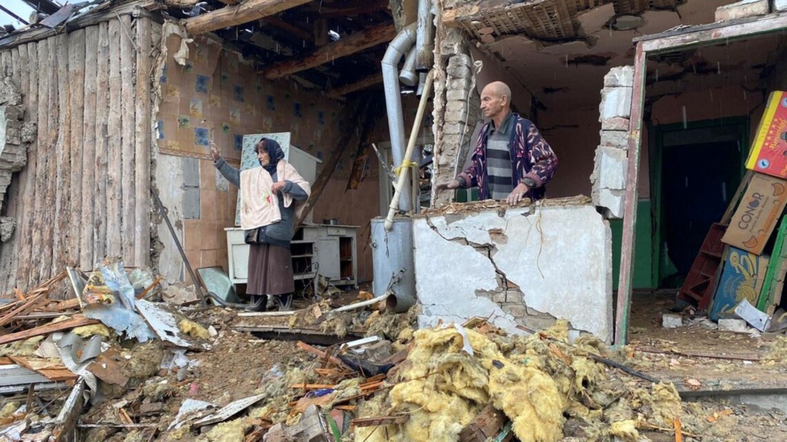 Ворог зранку вдарив по Костянтинівці, серед постраждалих є дитина Ворог зранку вдарив по Костянтинівці, серед постраждалих є дитина