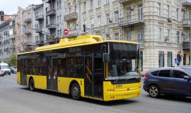 У Києві ухвалили рішення по роботі транспорту під час тривоги: чи скасували заборону