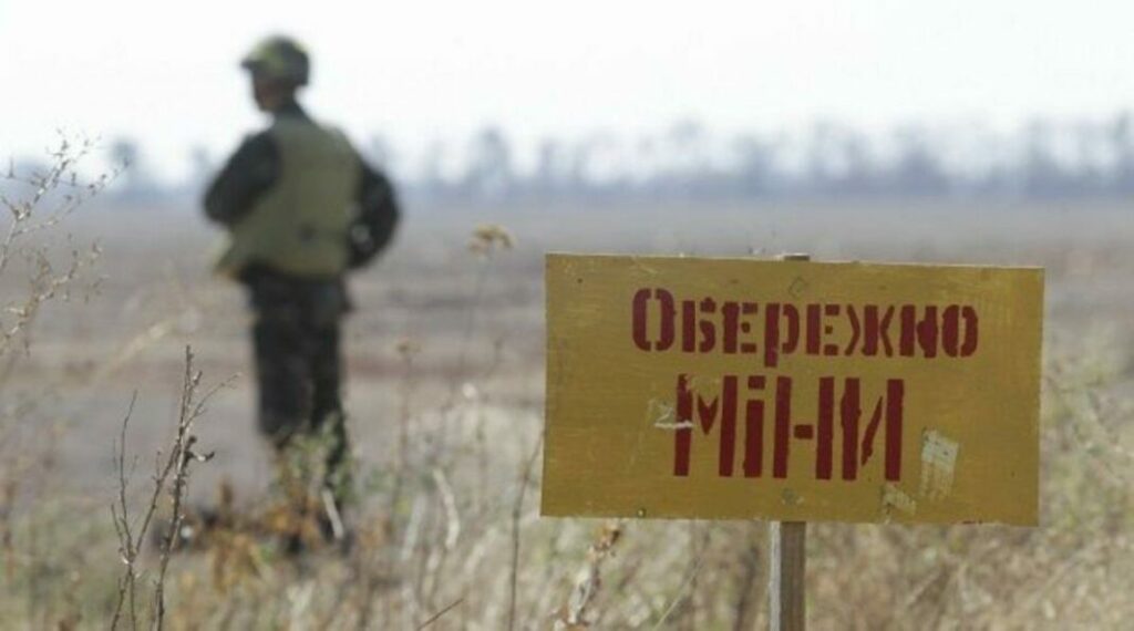 Благодаря гуманитарному разминированию украинским аграриям вернули более 200 тысяч гектаров земли