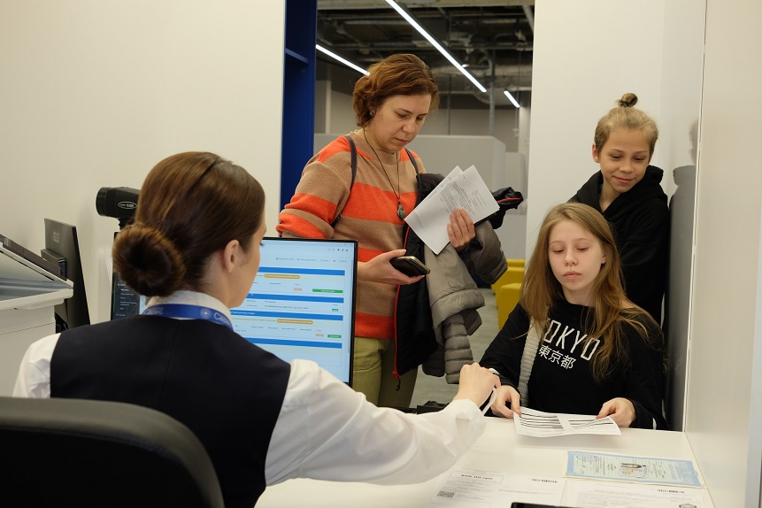 23_11_28_У_Празі_відкрився_український_Паспортний_сервіс_05 23_11_28_У_Празі_відкрився_український_Паспортний_сервіс_05