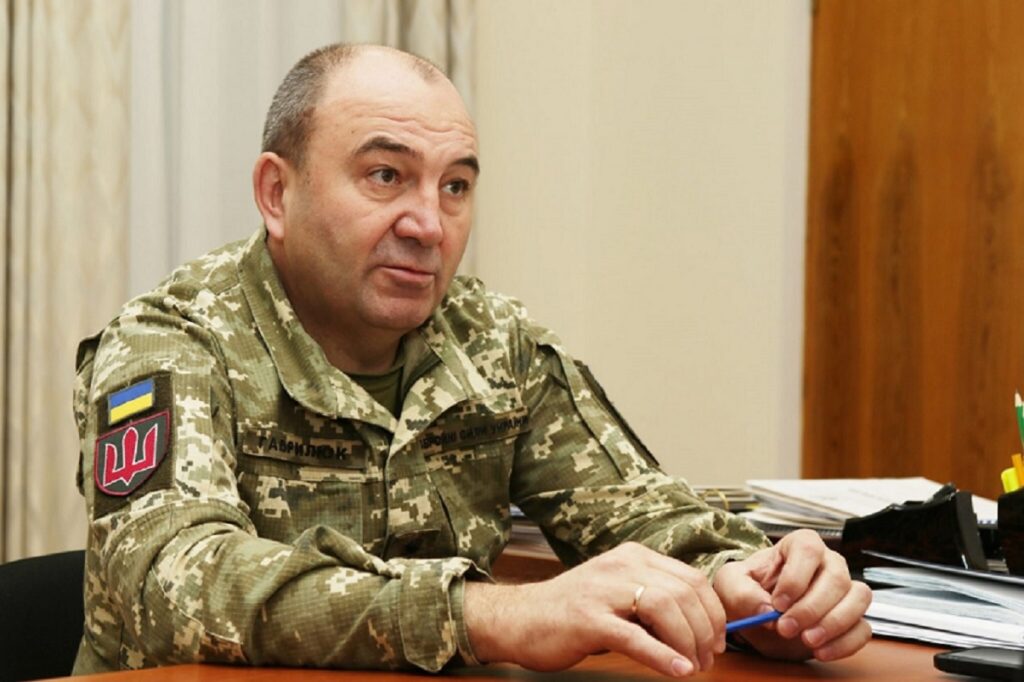 Синтез зброї: ЗРК «Бук» та С300 стрілятимуть «по новому» Синтез зброї: ЗРК «Бук» та С300 стрілятимуть «по новому»