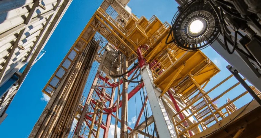 На заході України побудують три нові нафтові свердловини