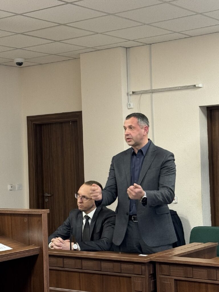За розтрату майже 700 тисяч гривень суд відсторонив від посади Гірського сільського голову За розтрату майже 700 тисяч гривень суд відсторонив від посади Гірського сільського голову