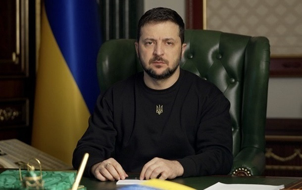 Владимир Зеленский назначил новых командующих Сухопутных войск, Объединенных сил, ДШВ и сил ТрО Владимир Зеленский назначил новых командующих Сухопутных войск, Объединенных сил, ДШВ и сил ТрО