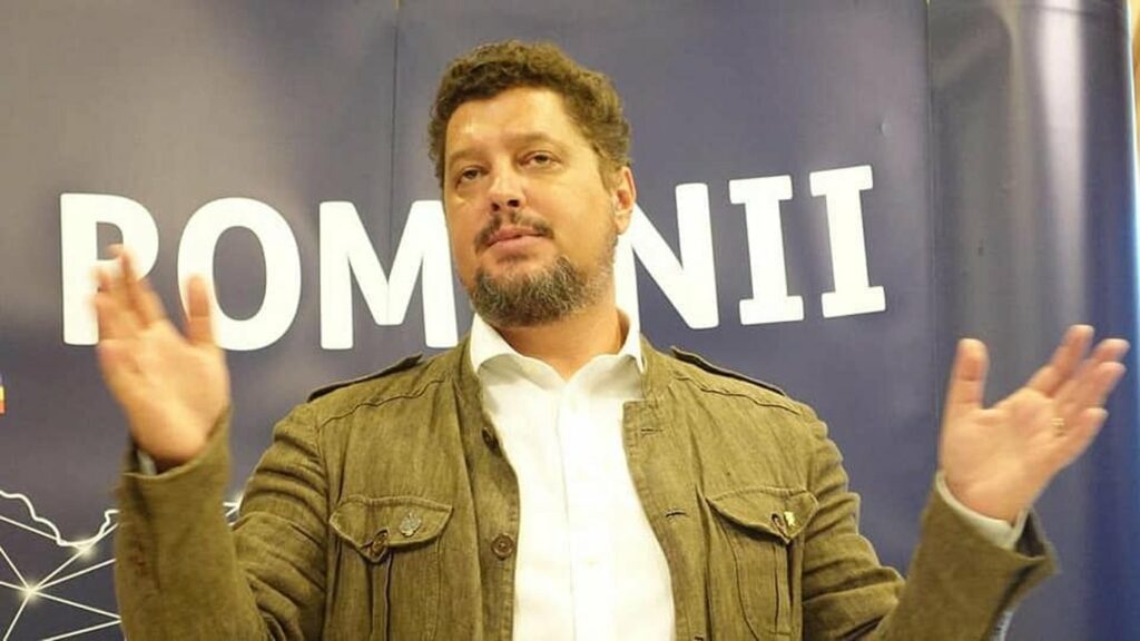 Теж хочуть анексувати наші землі. Румунські ультраправі заради територій України готові пожертвувати членством в НАТО Теж хочуть анексувати наші землі. Румунські ультраправі заради територій України готові пожертвувати членством в НАТО