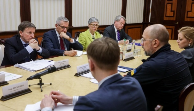 Денис Шмыгаль встретился с послами стран G7. Что обсуждали Денис Шмыгаль встретился с послами стран G7. Что обсуждали