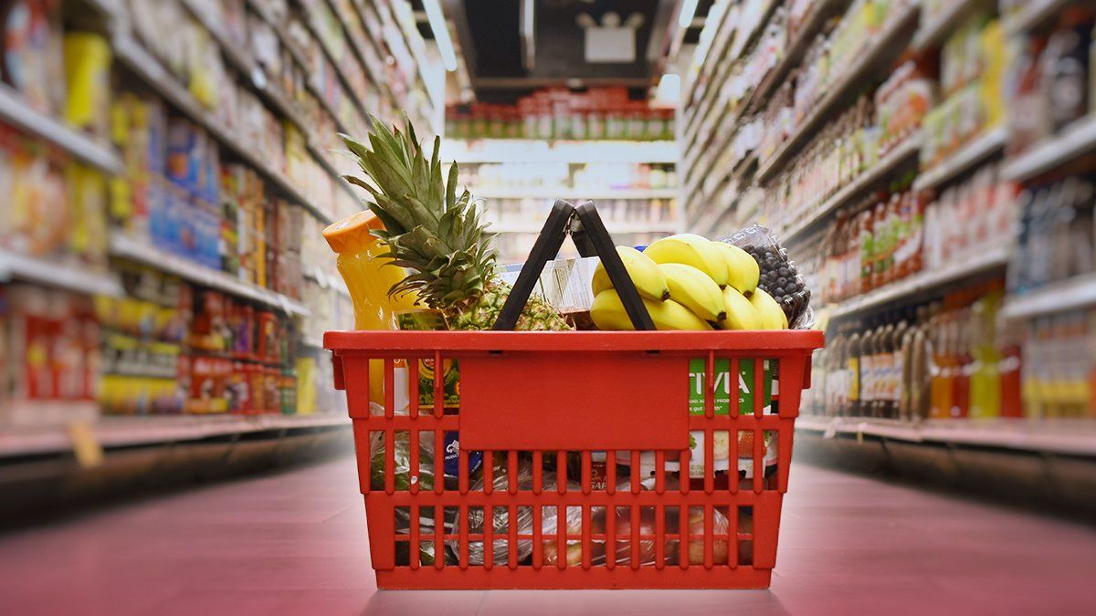 Польша стала крупнейшим импортером продуктов в Украине Польша стала крупнейшим импортером продуктов в Украине