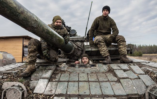 Українські підрозділи відійшли від села Ласточкине біля Авдіївки. Названо причину Українські підрозділи відійшли від села Ласточкине біля Авдіївки. Названо причину