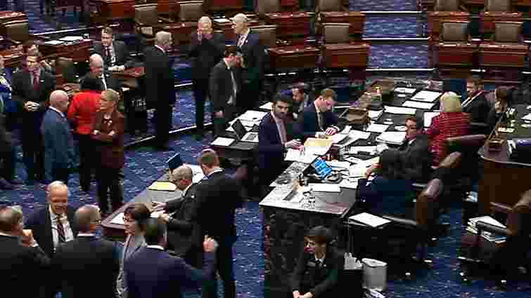 Сенат США окончательно поддержал законопроект о помощи Украине. Далее — очередь Палаты представителей Сенат США окончательно поддержал законопроект о помощи Украине. Далее — очередь Палаты представителей