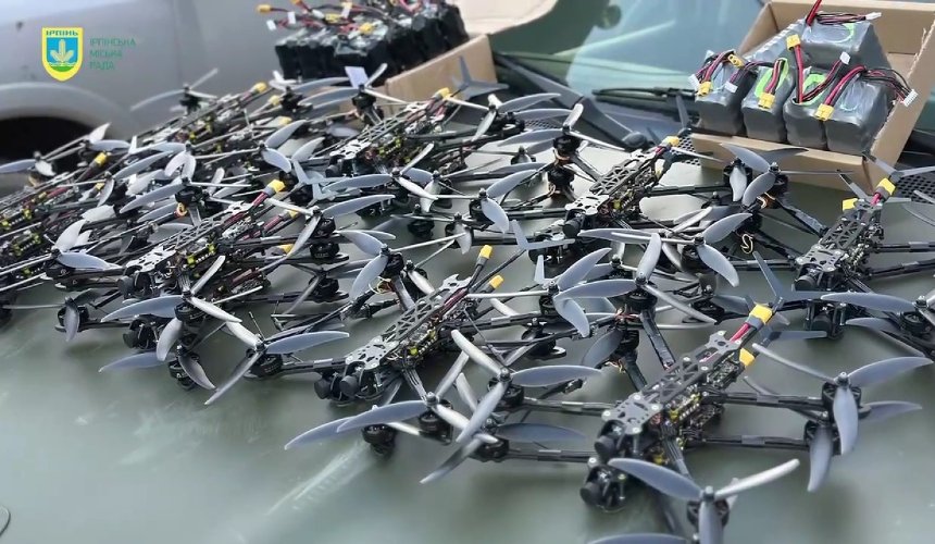 Помощь украинским защитникам: какую технику и оружие общины Киевской области передают ВСУ
