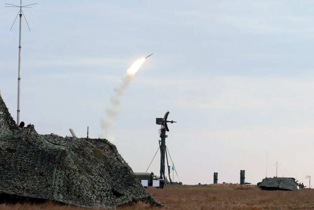 Росіяни запустили Х-59 по Дніпру – ЗСУ знищили ракету Росіяни запустили Х-59 по Дніпру – ЗСУ знищили ракету