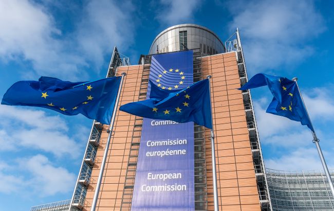 Еврокомиссия хочет присоединить Украину к схеме поддержки оборонной промышленности ЕС, — Euractiv