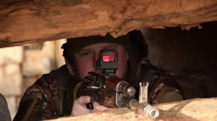 Вночі прикордонники зупинили російську ДРГ на Сумщині Вночі прикордонники зупинили російську ДРГ на Сумщині