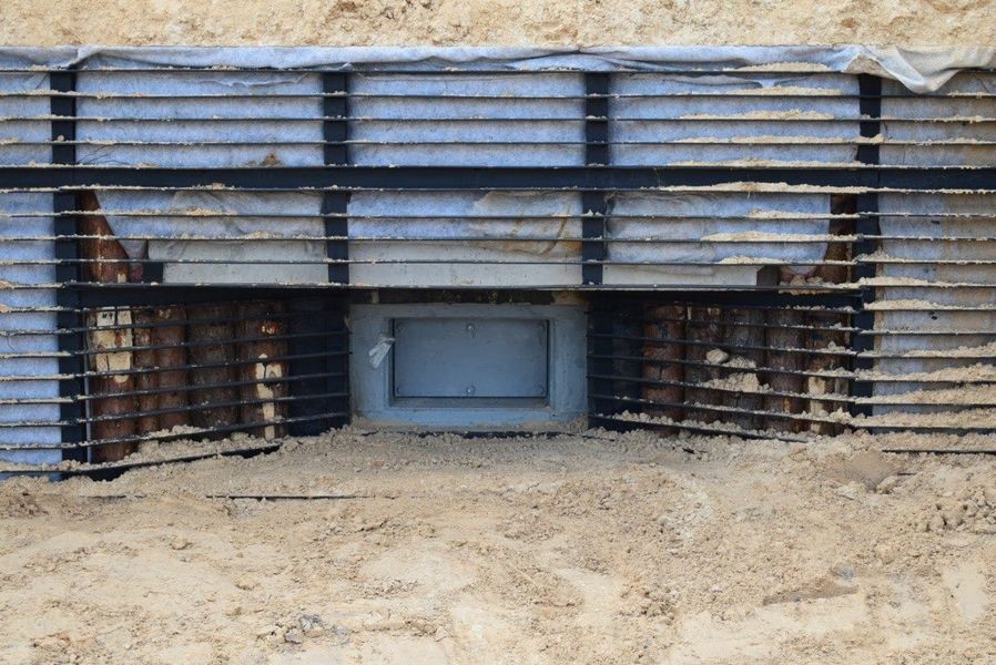 Кордон бетонується. У Чернігівській ОВА показали процес будівництва оборонних споруд (ФОТО) Кордон бетонується. У Чернігівській ОВА показали процес будівництва оборонних споруд (ФОТО)