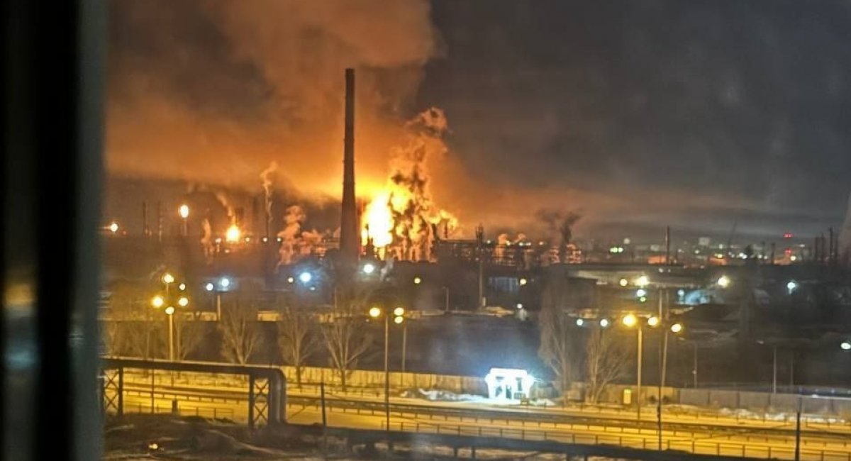 Удари по російських НПЗ продовжились: виведено з ладу Куйбишевський НПЗ