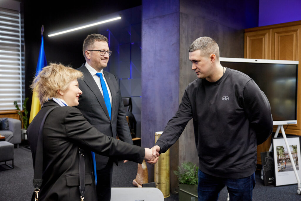 Вперше в «Дії»: українці зможуть подати заяву до міжнародного Реєстру збитків, завданих росією