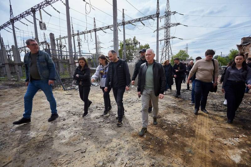 Візит до Харкова делегації представників Данії, Естонії, Франції, Швеції та високопосадовців ООН Візит до Харкова делегації представників Данії, Естонії, Франції, Швеції та високопосадовців ООН