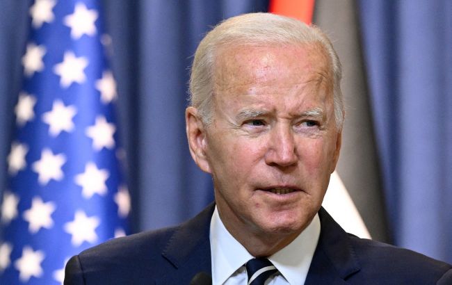 Президент США Джо Байден підписав закон про допомогу Україні (ВІДЕО) Президент США Джо Байден підписав закон про допомогу Україні (ВІДЕО)