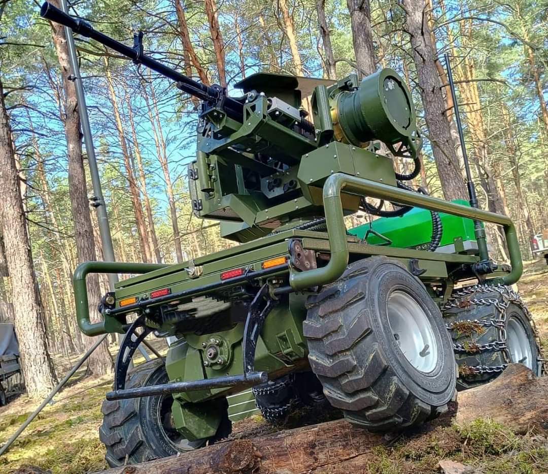 Минобороны допустило к эксплуатации девять украинских наземных роботов Минобороны допустило к эксплуатации девять украинских наземных роботов