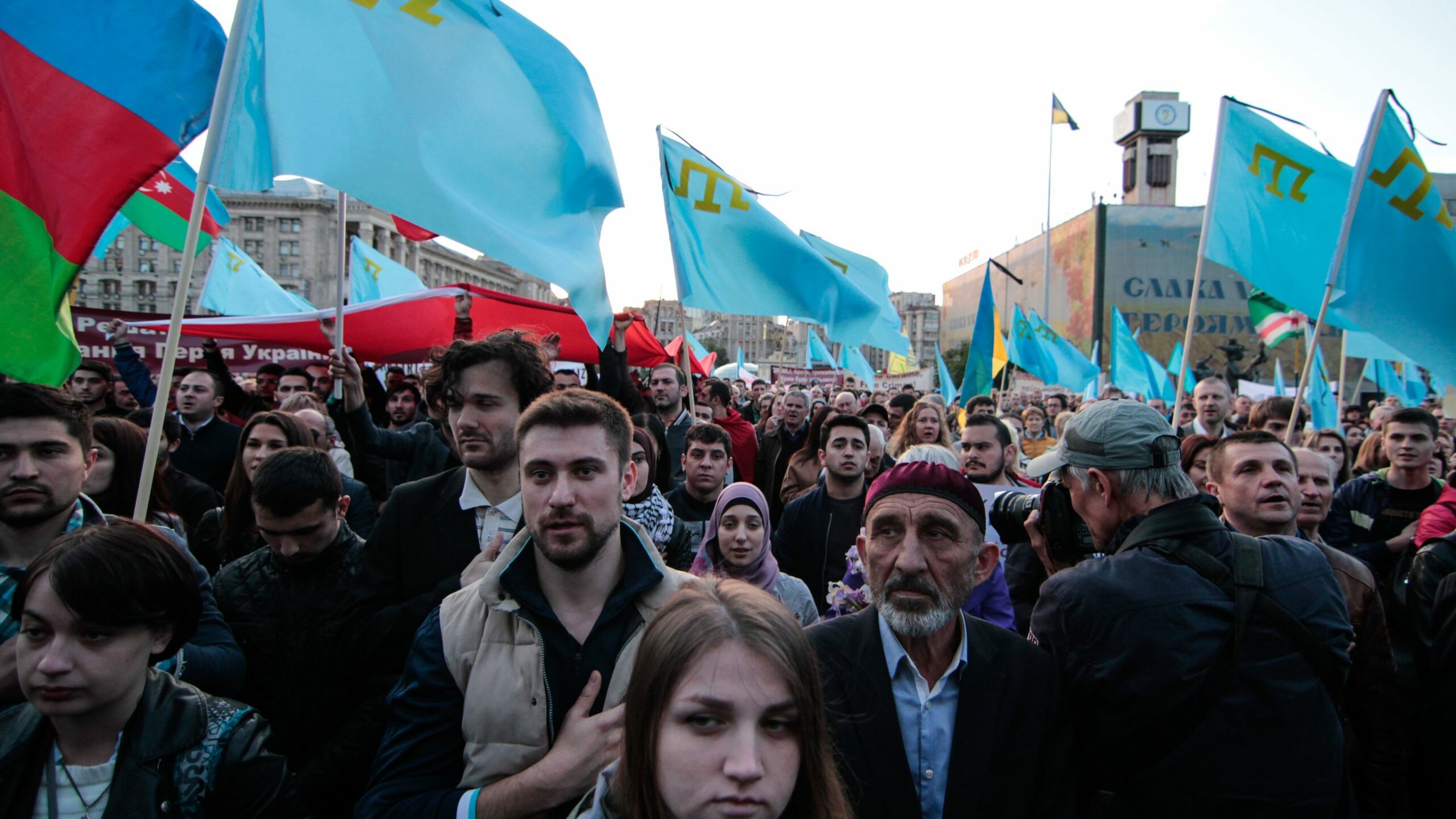Наш обов’язок – відповісти Росії, – Володимир Зеленський у 80-ті роковини депортації кримських татар Наш обов’язок – відповісти Росії, – Володимир Зеленський у 80-ті роковини депортації кримських татар