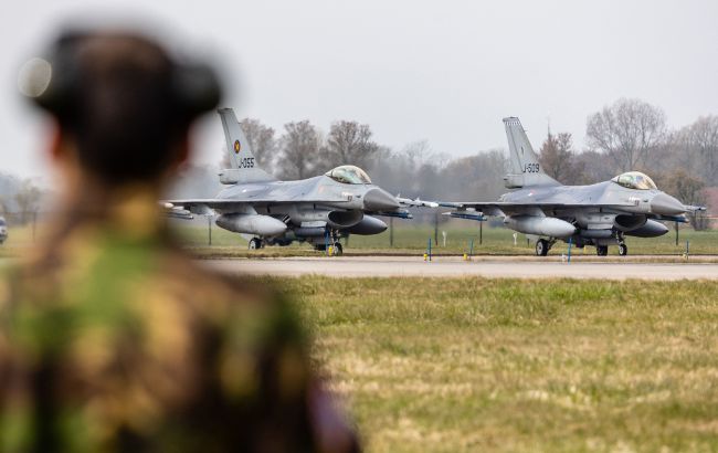 10 украинских военных завершили обучение по обслуживанию F-16 в Нидерландах