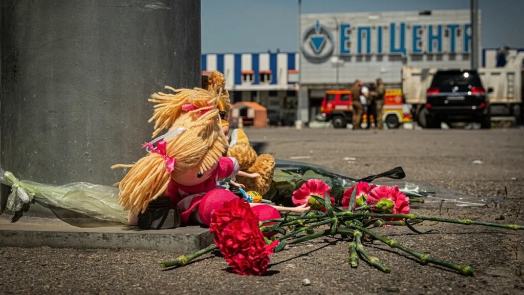 Эпицентр выплатит по 1 млн грн семьям погибших в Харькове Эпицентр выплатит по 1 млн грн семьям погибших в Харькове
