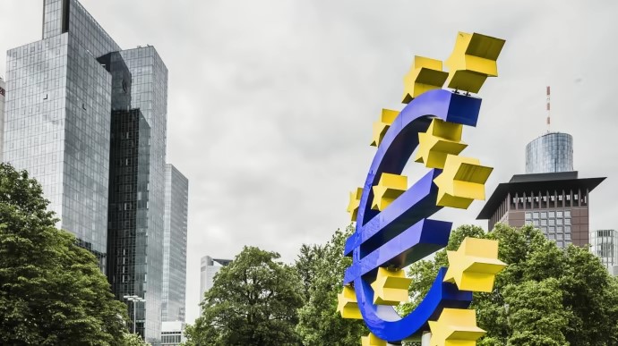 Украина получит 2,5 млрд евро от замороженных активов РФ на следующей неделе – Боррель