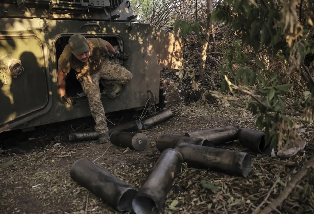 Сили оборони відійшли з мікрорайону Канал у Часовому Яру – речник ЗСУ Сили оборони відійшли з мікрорайону Канал у Часовому Яру – речник ЗСУ