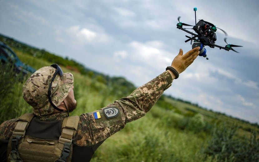 Госспецсвязи объявила тендер на закупку украинских FPV-дронов с ИИ Госспецсвязи объявила тендер на закупку украинских FPV-дронов с ИИ