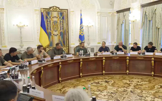 Владимир Зеленский провел совещание с руководителями обладминистраций. Рассмотрели вопросы контактов с американскими штатами, безопасности, энергетики