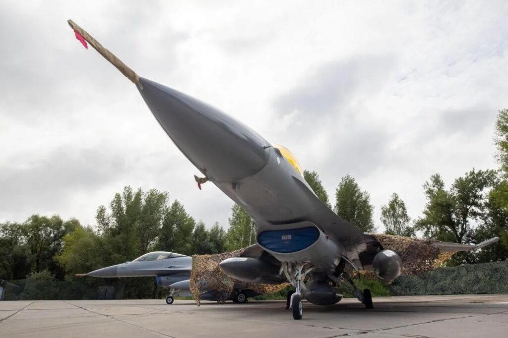 США пообіцяли розширити підготовку українських пілотів F-16: тренуватимуть ще 18