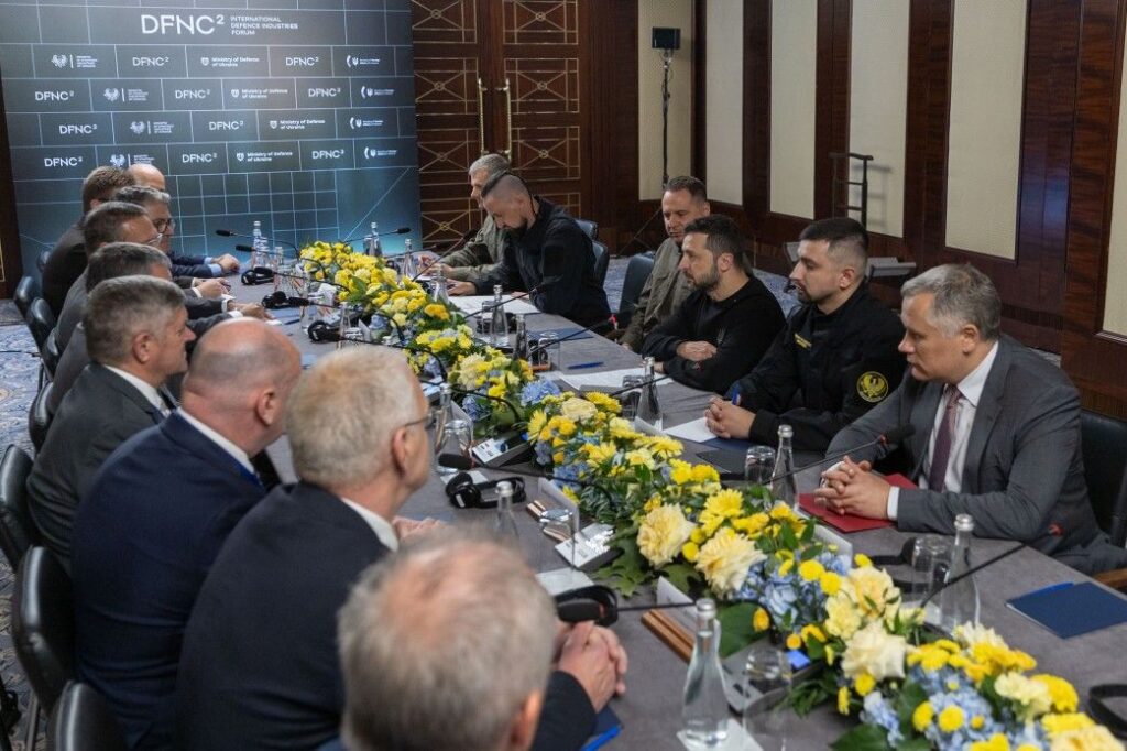 Цитата дня: Нам потрібен іноземний досвід, доступ до ланцюгів постачання та технологій для подальшого зростання Цитата дня: Нам потрібен іноземний досвід, доступ до ланцюгів постачання та технологій для подальшого зростання