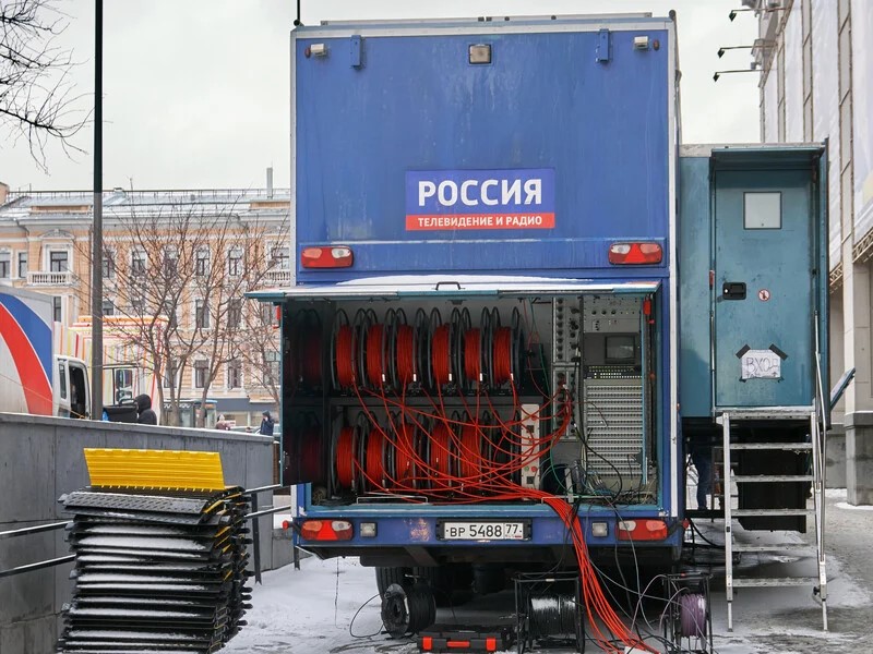 В день рождения Путина хакеры отключили самые популярные пропагандистские телеканалы РФ