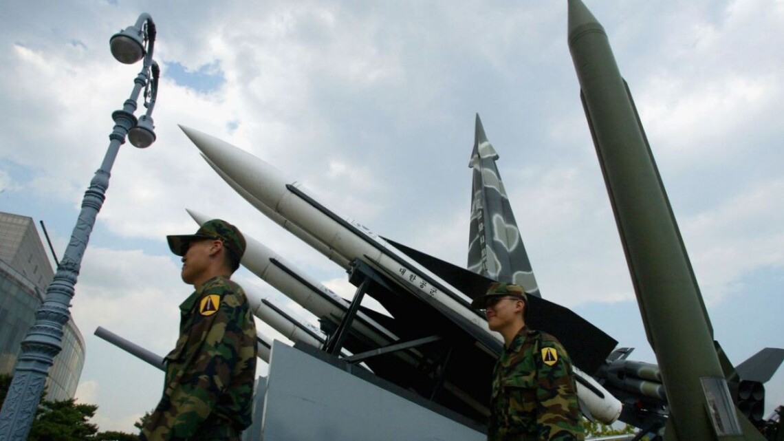 Південна Корея назвала умову поставки зброї Україні Південна Корея назвала умову поставки зброї Україні