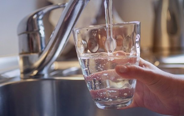 Если ввести стандарты ЕС для питьевой воды, то получится, что ее в Украине нет