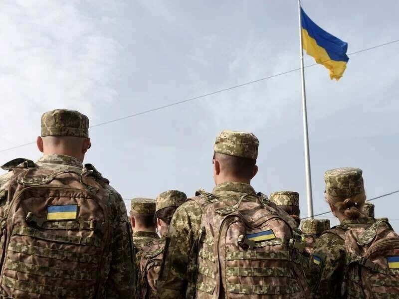 В Украине продолжили мобилизацию и военное положение В Украине продолжили мобилизацию и военное положение