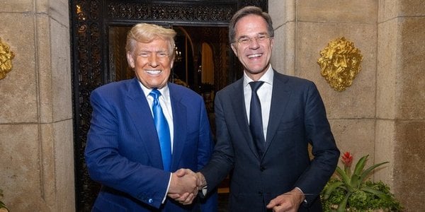 Руководитель НАТО Рютте провел переговоры с Трампом во Флориде